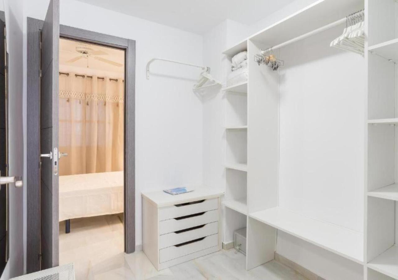 Supreme City Centre & Parking Malaga Ngoại thất bức ảnh
