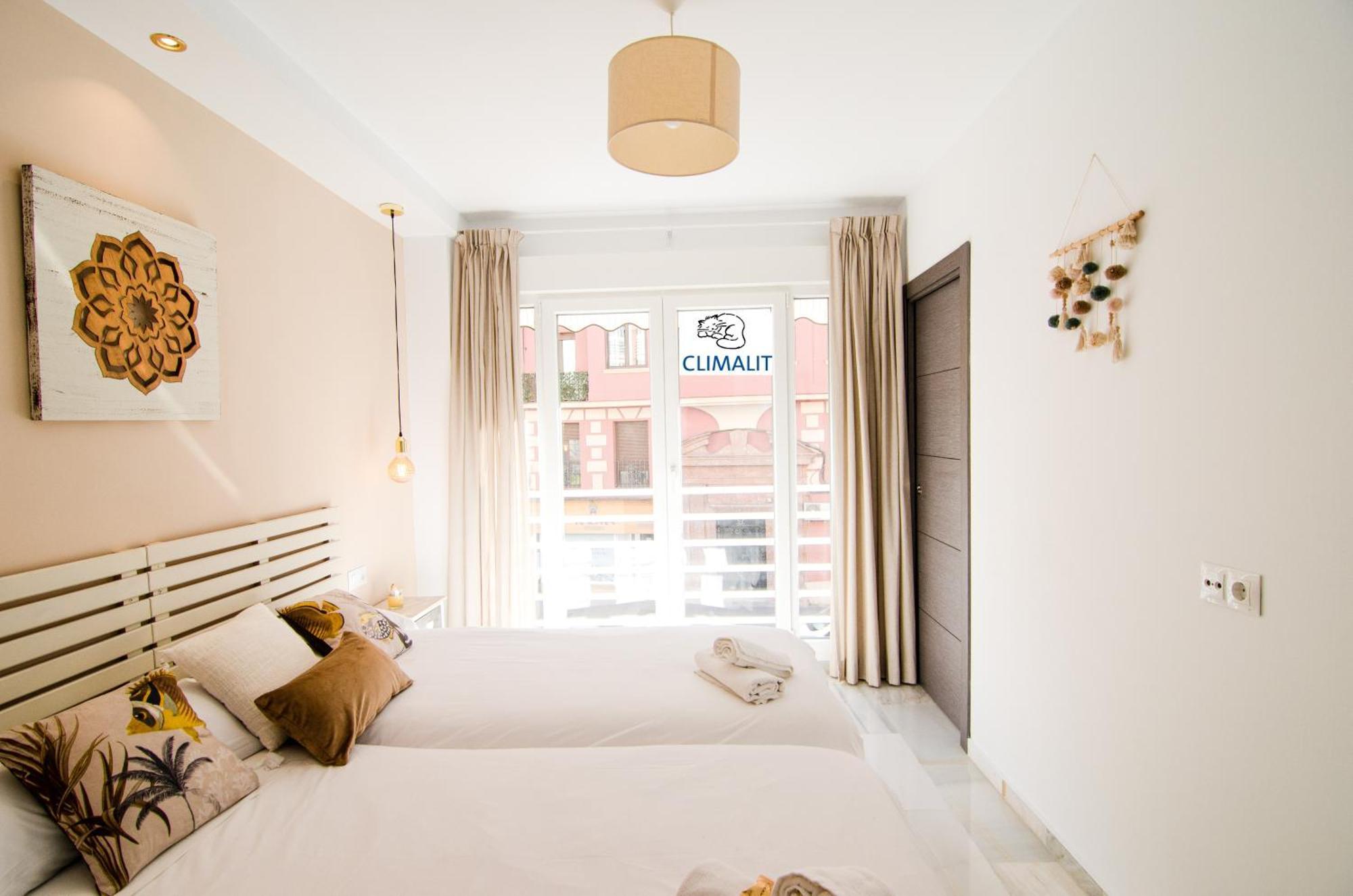 Supreme City Centre & Parking Malaga Ngoại thất bức ảnh